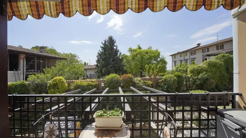 Reihenhaus mit privatem Garten in Lonato del Garda, Sedena, Lonato del Garda