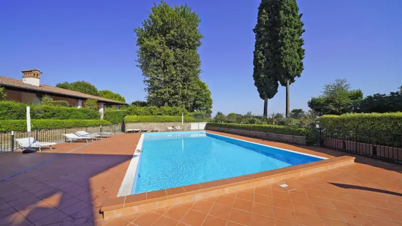 Erdgeschosswohnung mit Garten in Polpenazze del Garda, Polpenazze del Garda