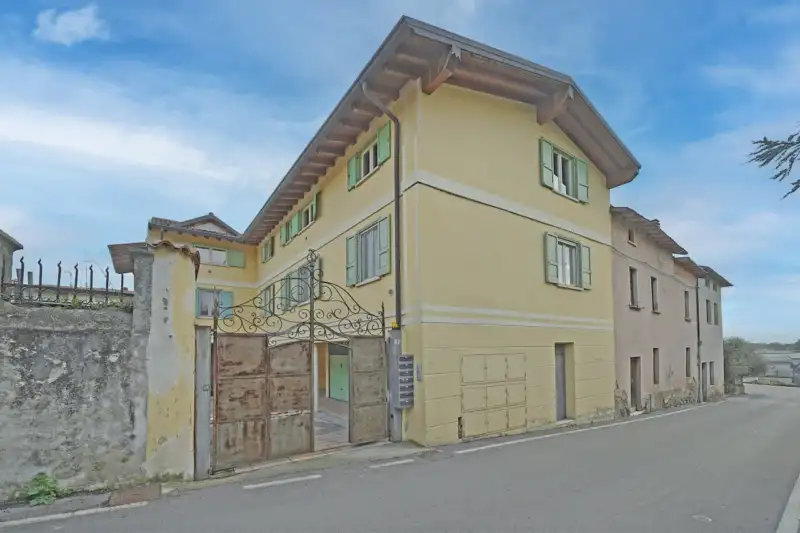 Helle Dreizimmerwohnung im Herzen von Manerba del Garda, Manerba del Garda