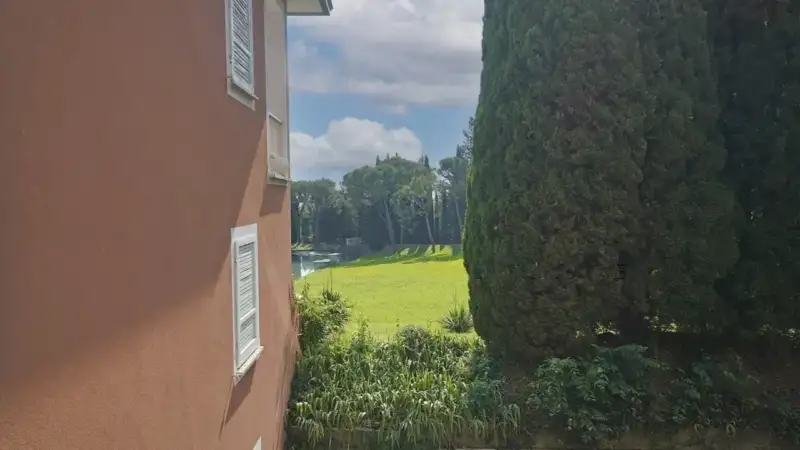 Dreizimmerwohnung in exklusiver Residenz mit Pool und Park, Padenghe sul Garda, Padenghe sul Garda