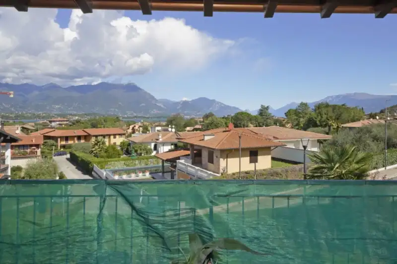 Dreizimmerwohnung mit Garage in Manerba zu verkaufen, Manerba del Garda