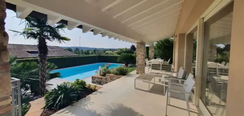 Moderne Villa mit Seeblick zum Verkauf in Padenghe, Padenghe sul Garda