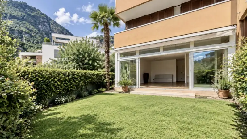 Renovierte Dreizimmerwohnung mit Garten in Varone, Riva del Garda, Riva del Garda