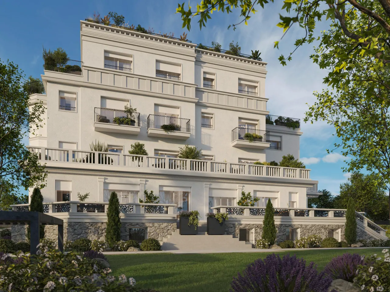 Facciata di edificio residenziale con terrazze e giardino